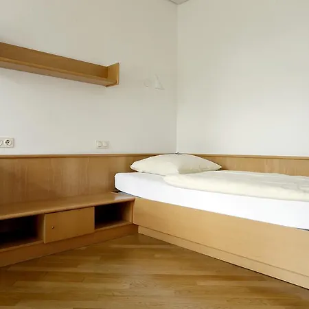 Tagungs- Und Bildungszentrum Steinbach/taunus شتاينباخ أم تاونوس