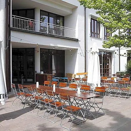 Hotel Tagungs- Und Bildungszentrum Steinbach/taunus 3*