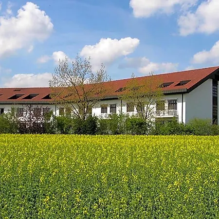 Tagungs- Und Bildungszentrum Steinbach/taunus Hotel 3*