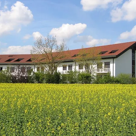 Hotel Tagungs- Und Bildungszentrum Steinbach/taunus 3*