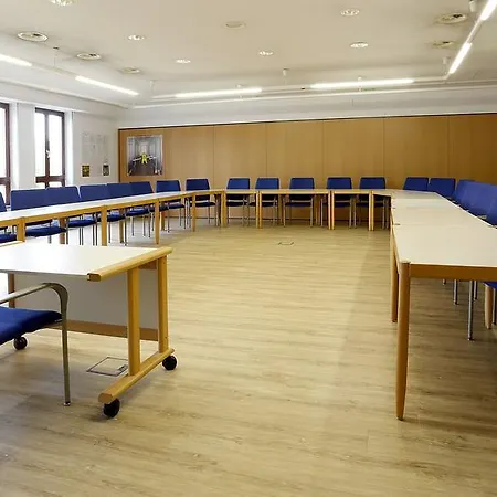 Hotel Tagungs- Und Bildungszentrum Steinbach/taunus 3*