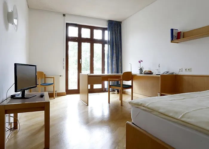 Tagungs- Und Bildungszentrum Steinbach/taunus 3* Steinbach im Taunus